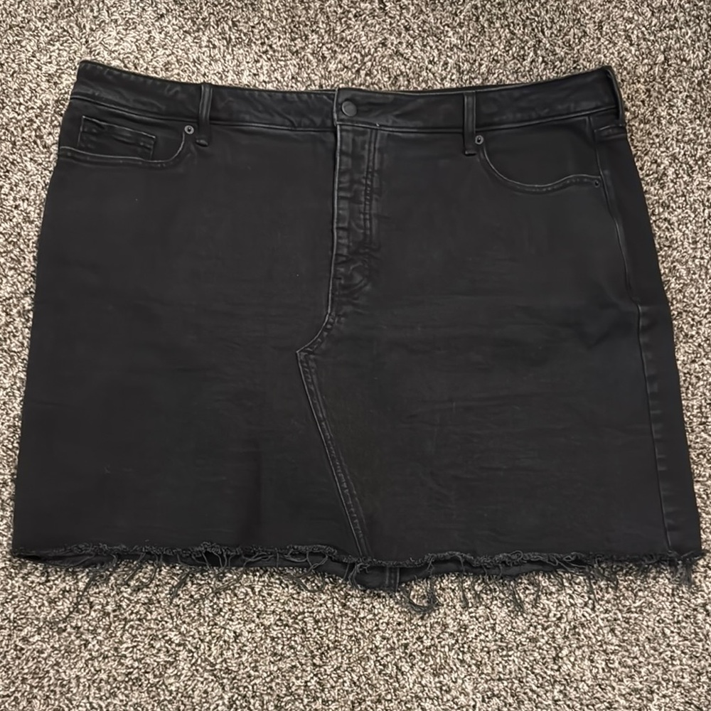 Classic Black Denim Skirt from Old Navy. Size 20.